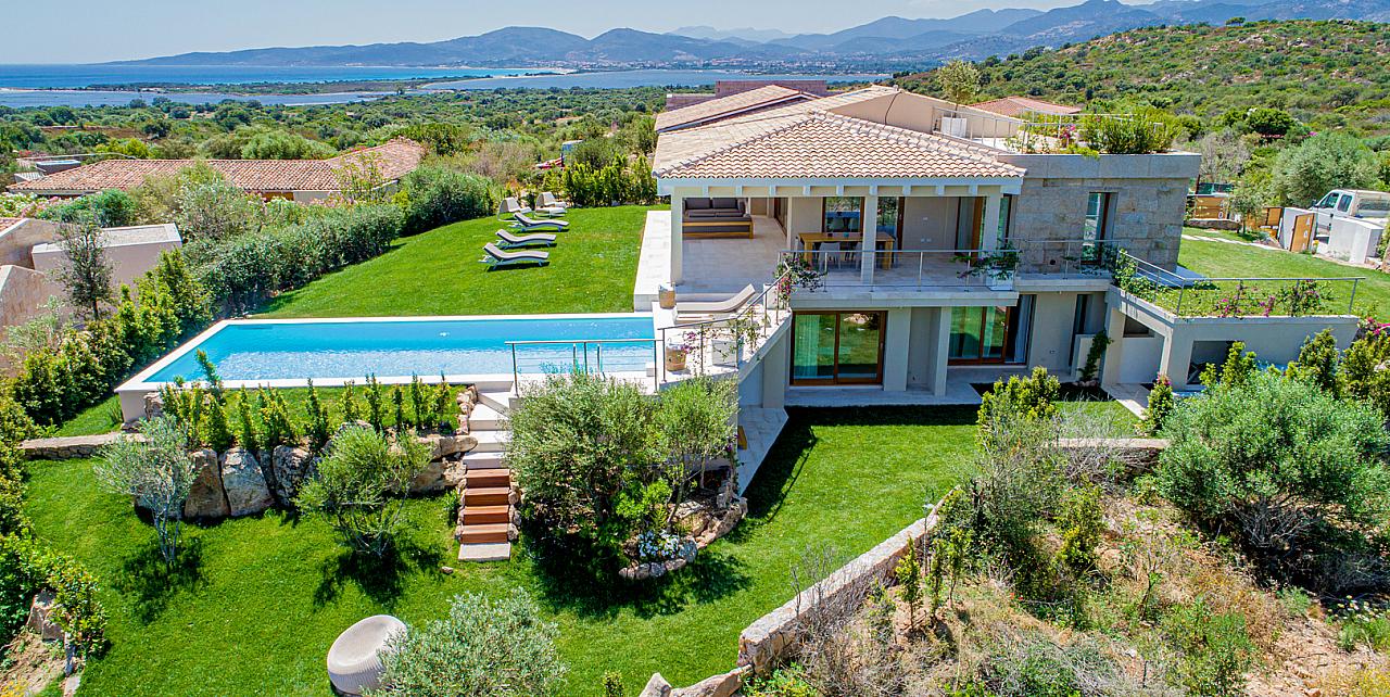 Sardinia, Italy - 4 Bedroom Villa Aldia