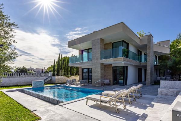 Villa Spirit