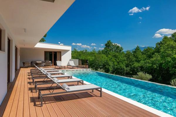 Villa Nature's Retreat