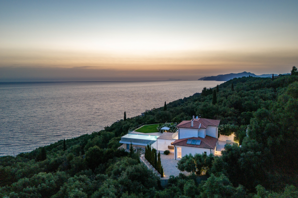 Villa Symphonia