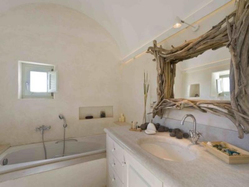 Whitesun , Santorini 