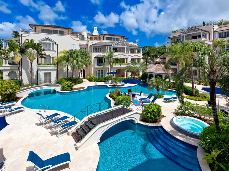 Schooner Bay 207 - Beachfront , Beachfront villas Barbados , Schooner Bay , Speightstown , St Peter , West Coast Barbados 