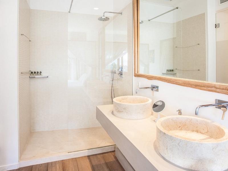 Can Concordia , South 