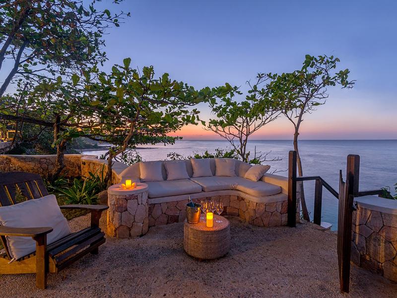 Hidden Bay by the Sea , Runaway Bay 