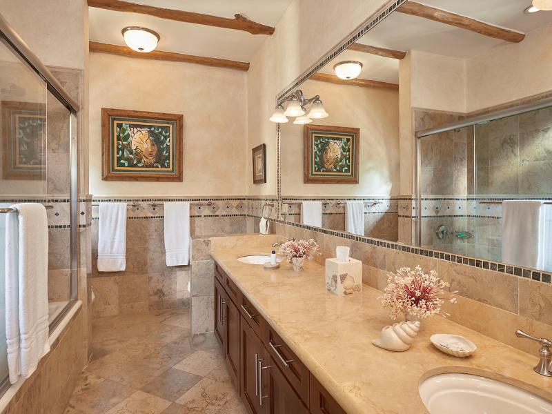 Whispering Waters , Discovery Bay 