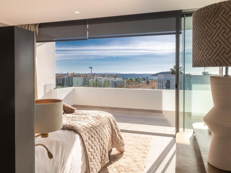 Casa Kiwi , East , Jesus 