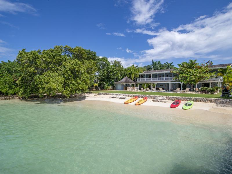 A Summer Place , Discovery Bay 