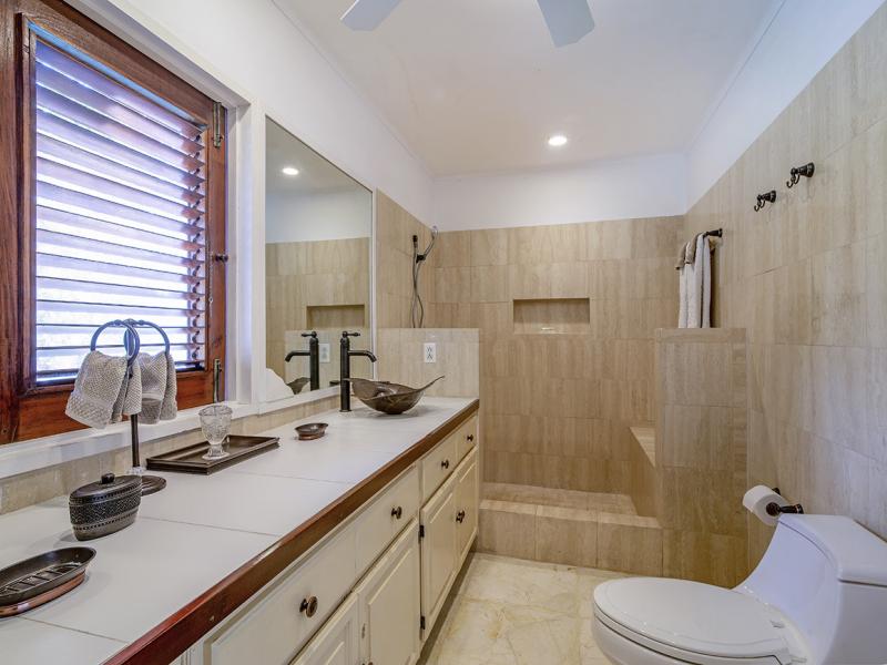 Tranquillity on the Beach , Montego Bay 