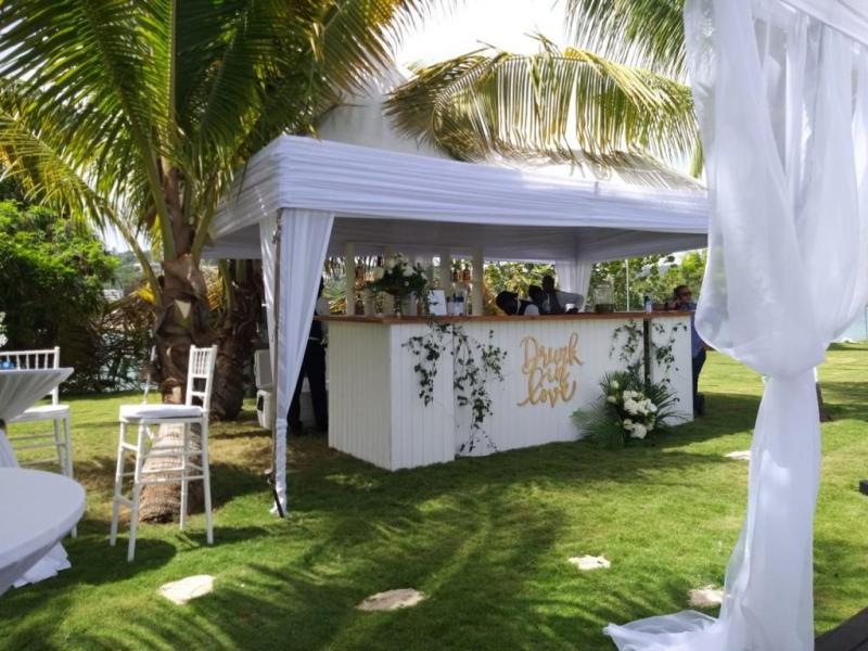 A Summer Place , Discovery Bay 