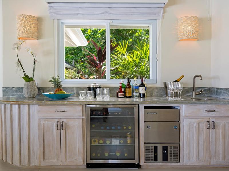 Abacus , Montego Bay , Spring Farm 