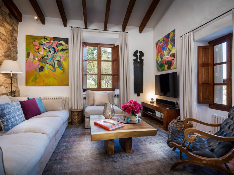 Villa Santiago , West 