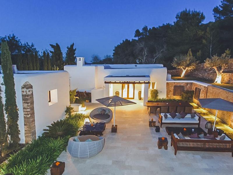 Can Alivia , San Carlos 