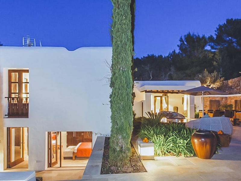 Can Alivia , San Carlos 