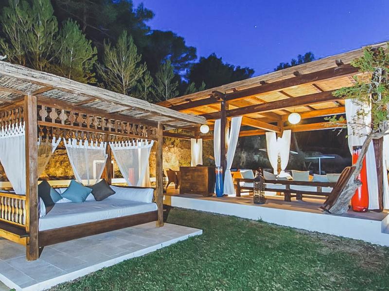 Can Alivia , San Carlos 