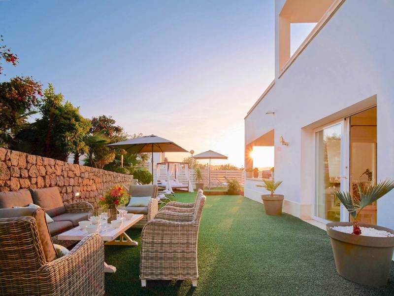 Villa Samy , Cap Martinet 
