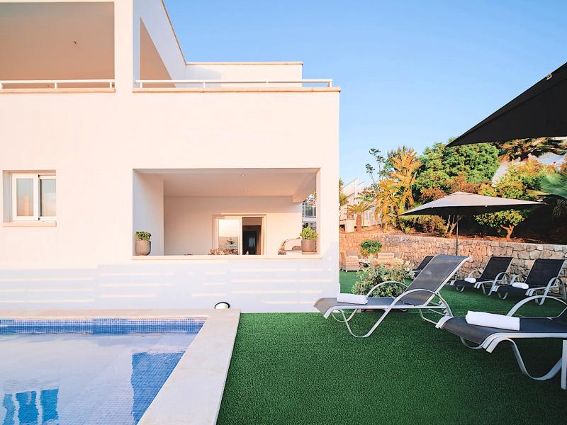 Villa Samy , Cap Martinet 