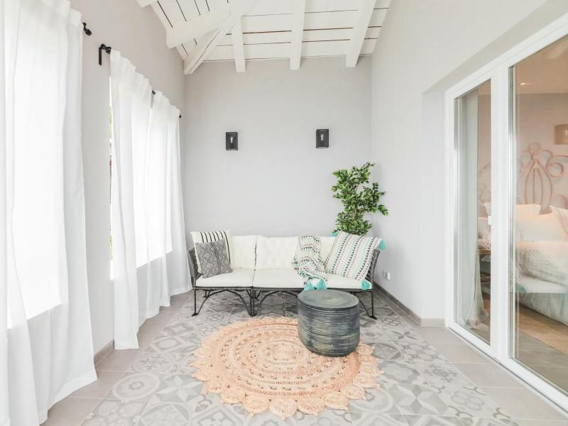 Villa Calibra , 
