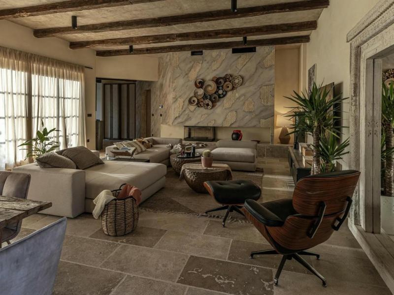 Villa Calvia , 