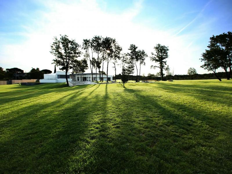 Villa Crispinilla , 