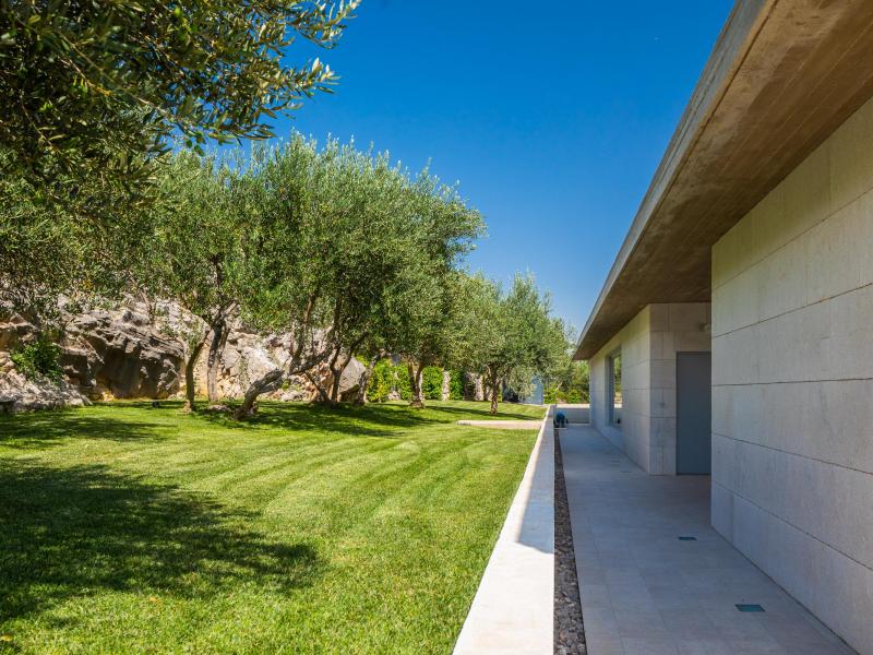 Villa Floora , 