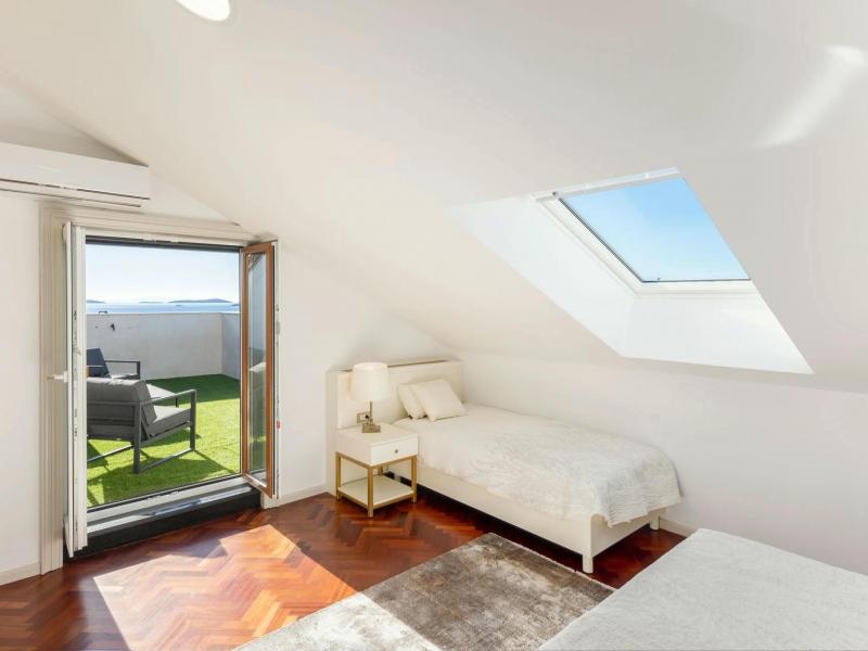 Villa Golden Hour , 