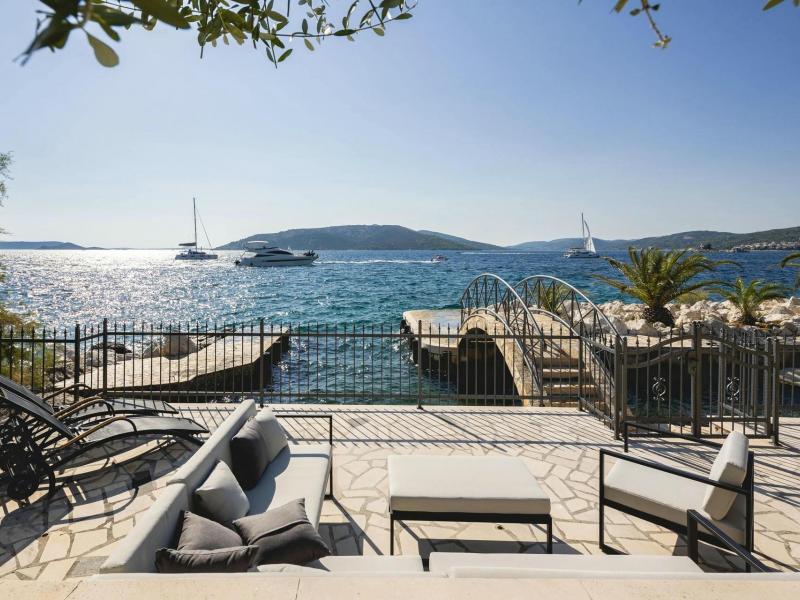 Villa Golden Hour , 