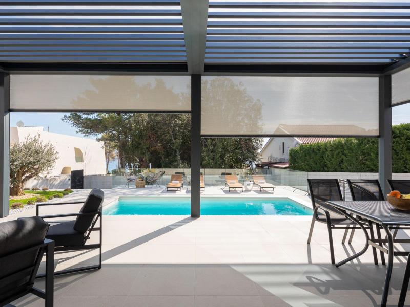 Villa Happiness , 