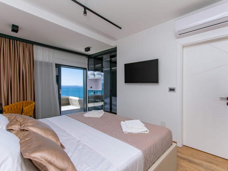Villa Grande Divina , 