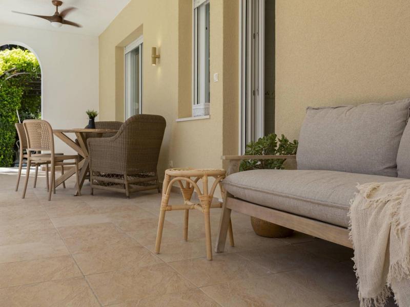 Villa Eterna , 