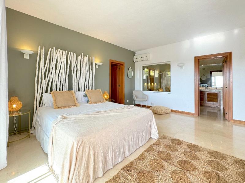 Villa Nicolas , Cap Martinet , Ibiza , Jesus 