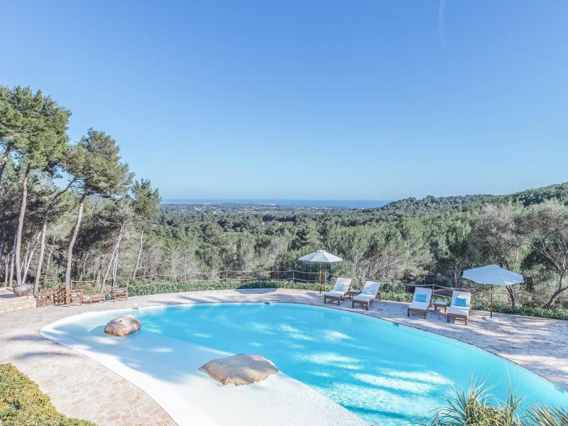 Ca'na Calma , San Carlos 