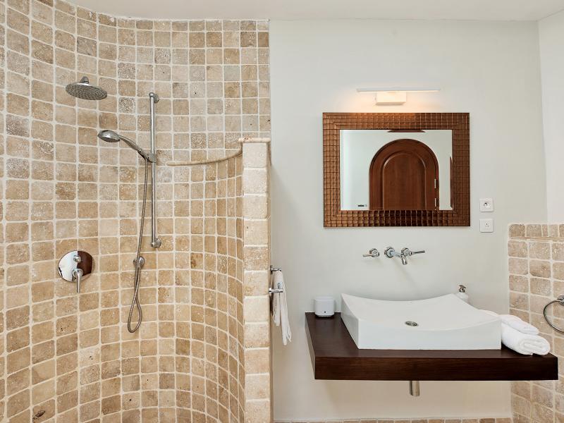 Happy Bay , Happy Bay 