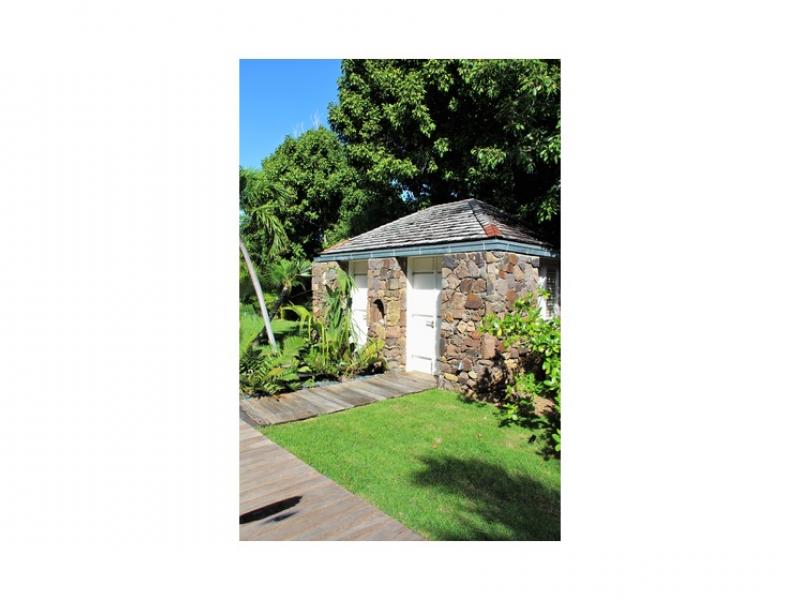 L'Orient Estate , L'orient 