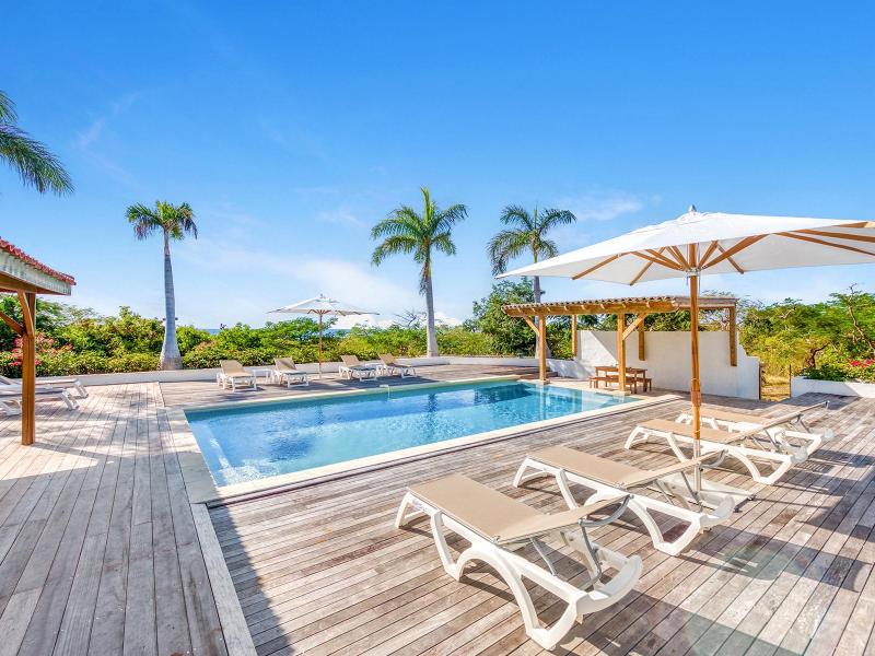 La Hacienda , Terres Basses 