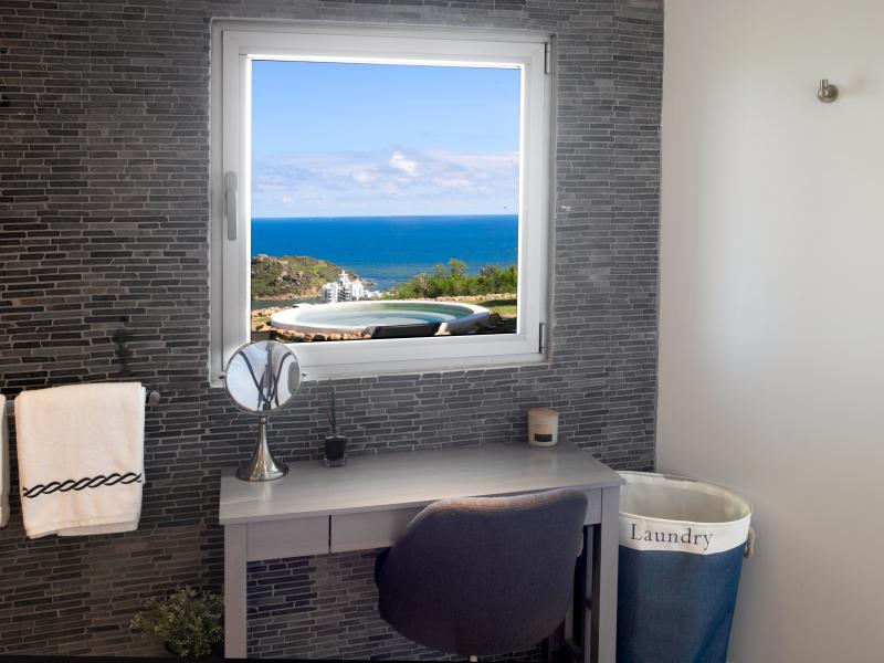 Five Minutes More , Orient Bay 