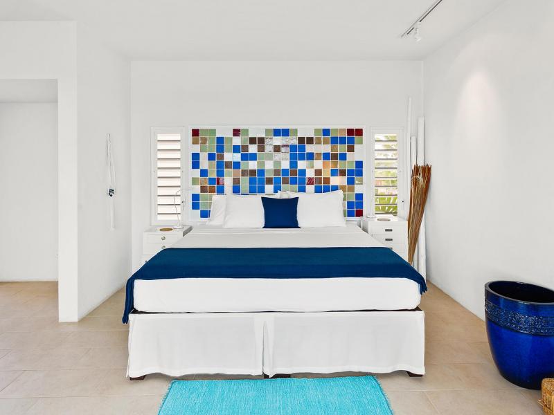 Limin Da Coconut , Little Harbour 