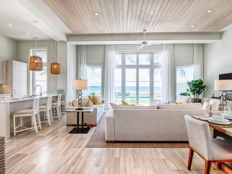 On Beach Time , Paradise Island 