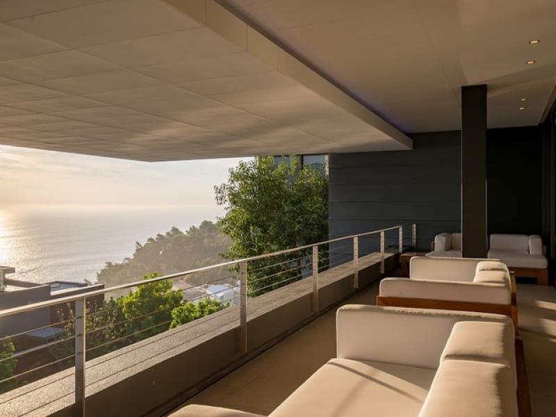 Villa Pentagon , Cape Town 