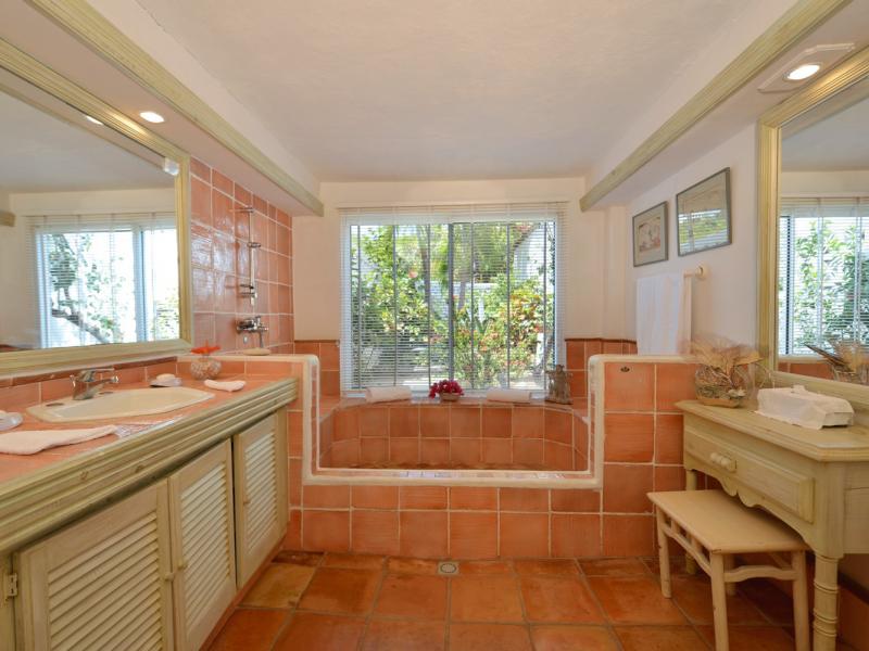 Villa Arena , Terres Basses 