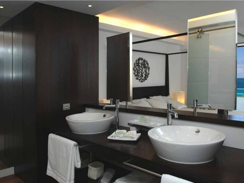 Villa Mata , Flamands 