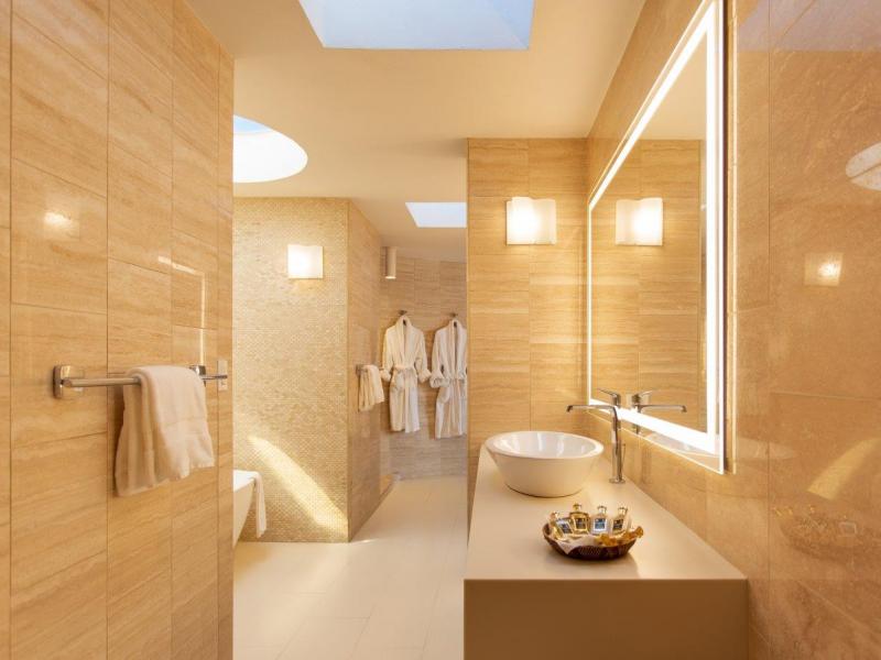 Altamer Villas , Shoal Bay 