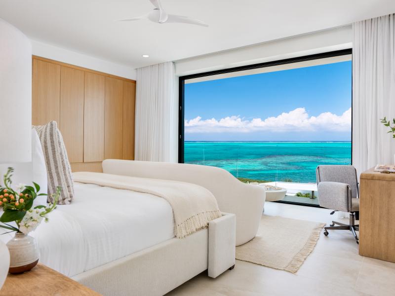 Beachwood Villa , Providenciales 