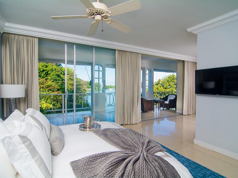 Rio Chico , Ocho Rios 