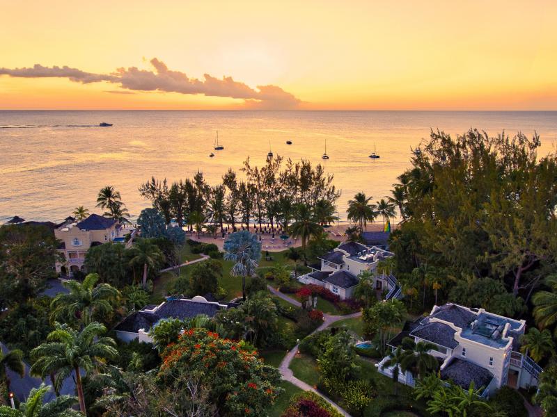 Coral Reef Club - Tamarind Villa , Beachfront villas Barbados , Porters , St James , West Coast Barbados 