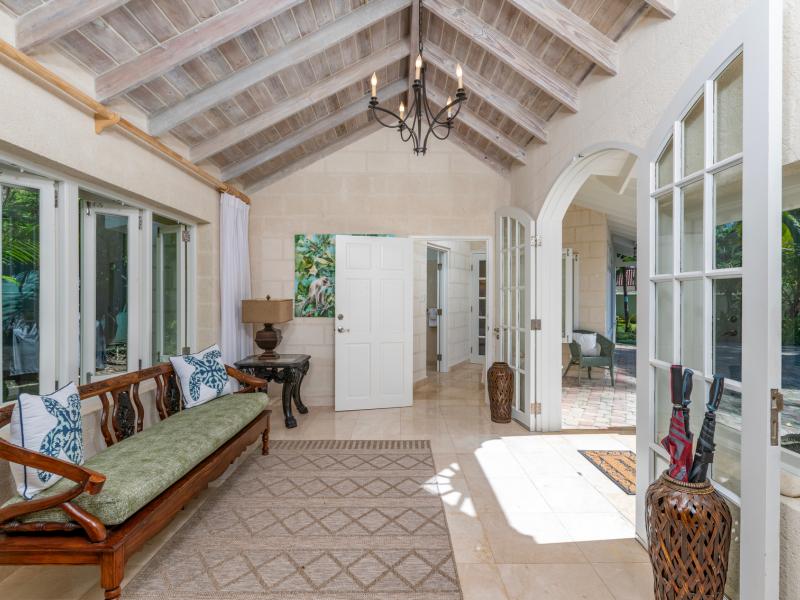 Queen's Fort Pavilion , Queens Fort 