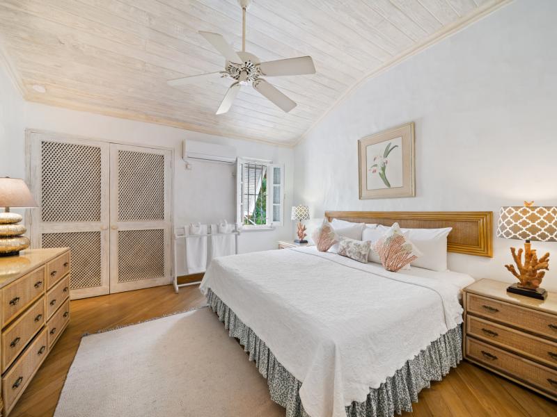 Waverly One - Beachfront , Beachfront villas Barbados , Gibbes , St Peter , West Coast Barbados 