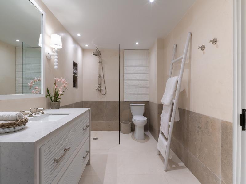 Coral Cove 9 - 'Beachi' - Beachfront , Beachfront villas Barbados , Coral Cove , Paynes Bay , St James , West Coast Barbados 