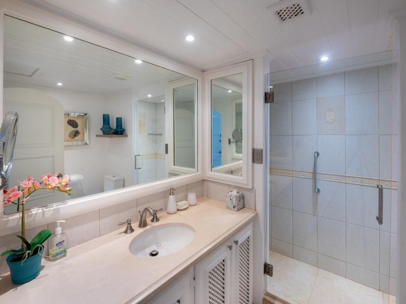 Glitter Bay 309 - Sea Breeze , Beachfront villas Barbados , Glitter Bay , Porters , St James , West Coast Barbados 