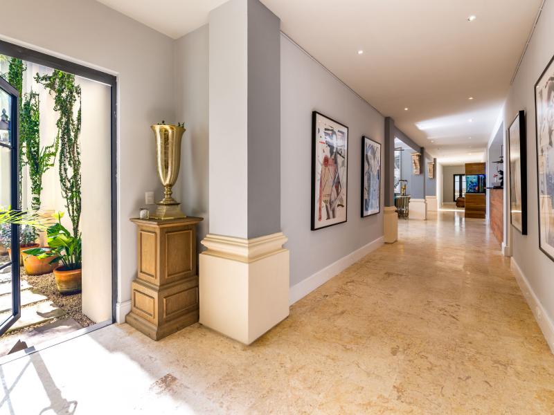 Villa Du Cacique , Casa de Campo 