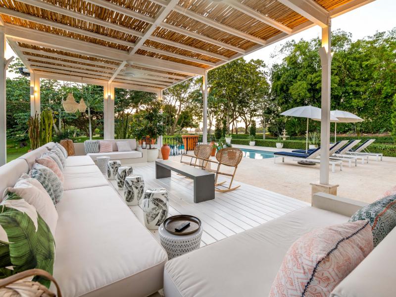 Villa Du Cacique , Casa de Campo 